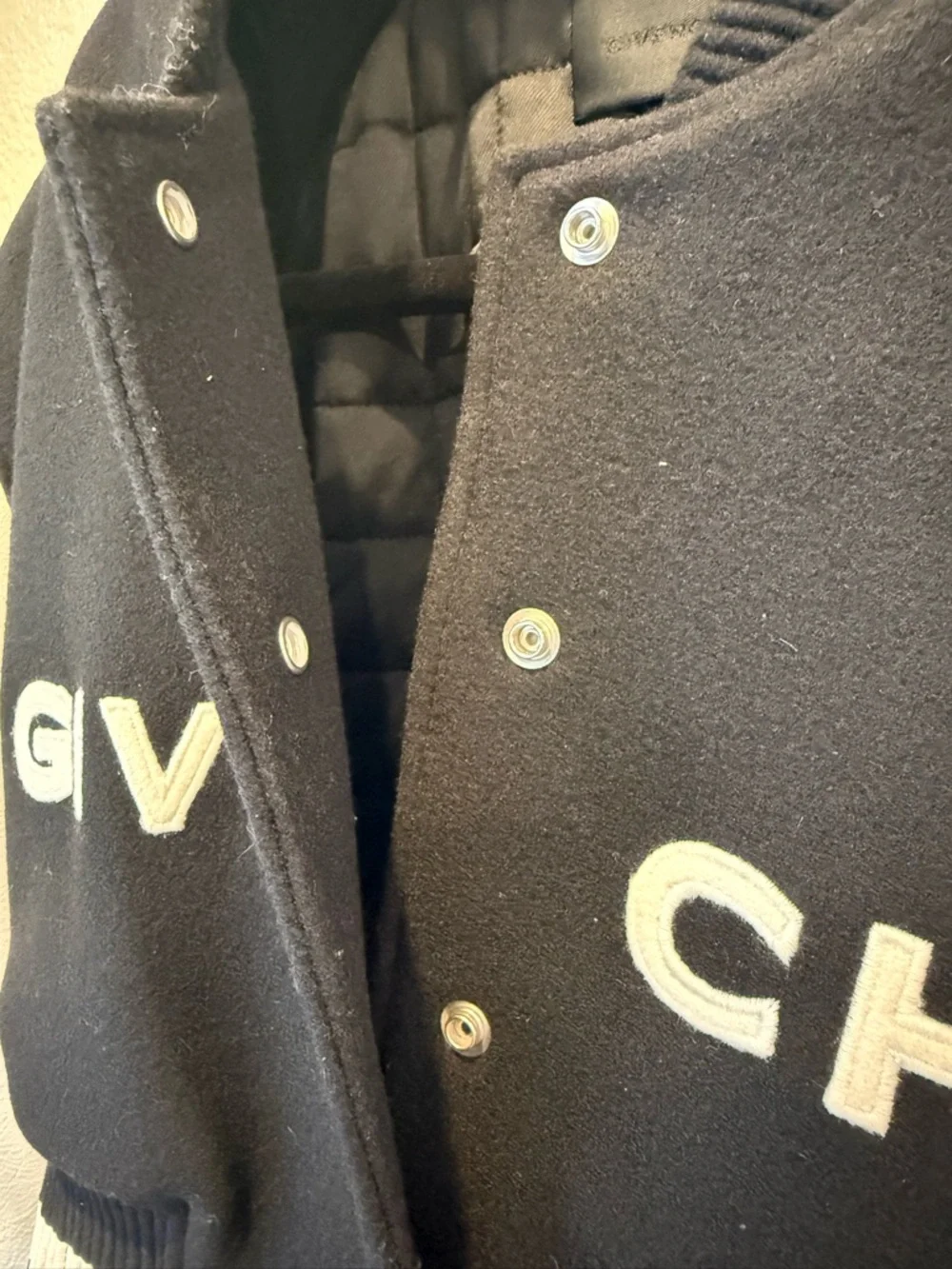 Givenchy Black & White Cropped Logo Bomber Jacket - Picture 6 of 8